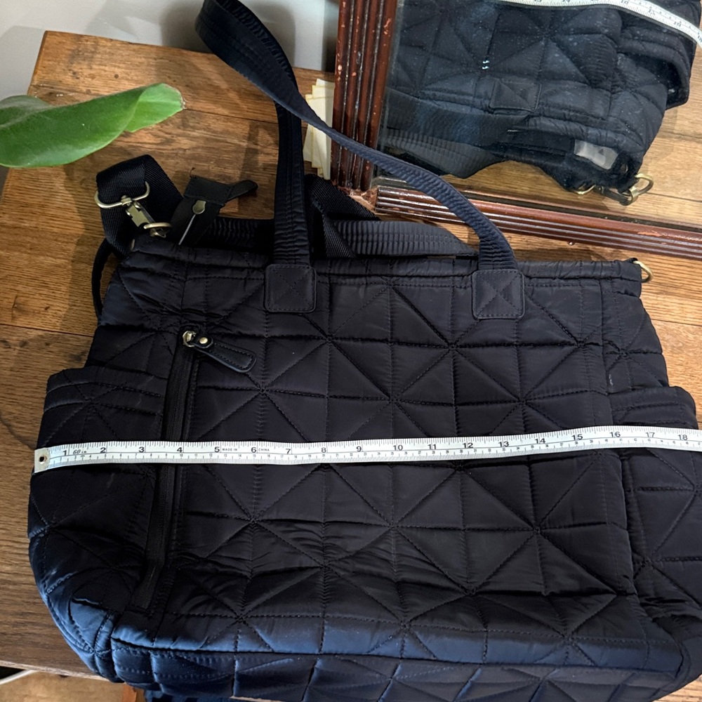 EUC TWELVElittle Black Quilted Bag - Picture 8 of 11